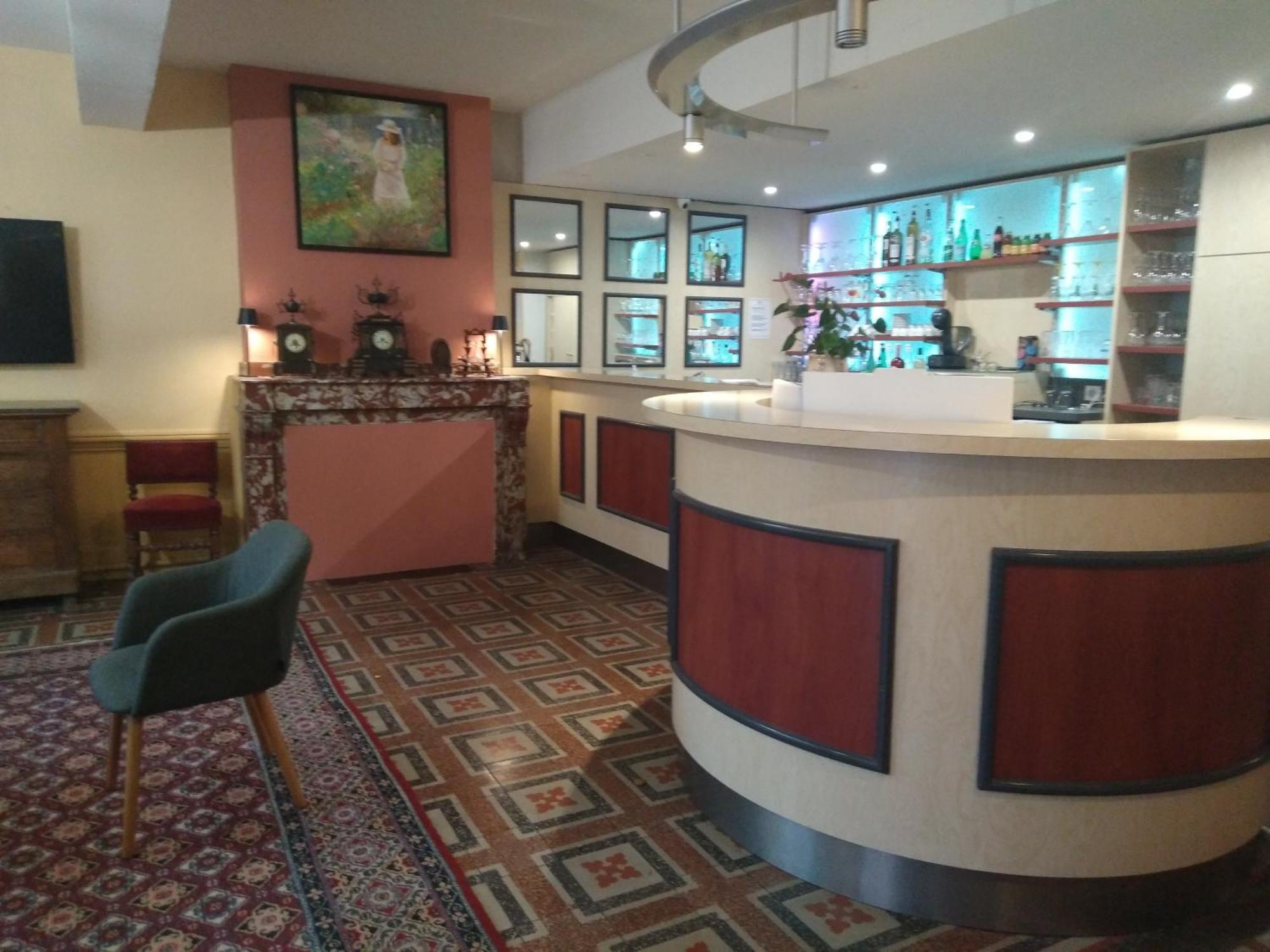 Hotel Le Normandy Beaumont-de-Lomagne Esterno foto